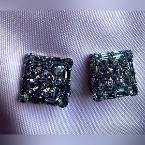 WEISS signed Vintage rare designer Weiss Square Light Blue Clip On Earrings